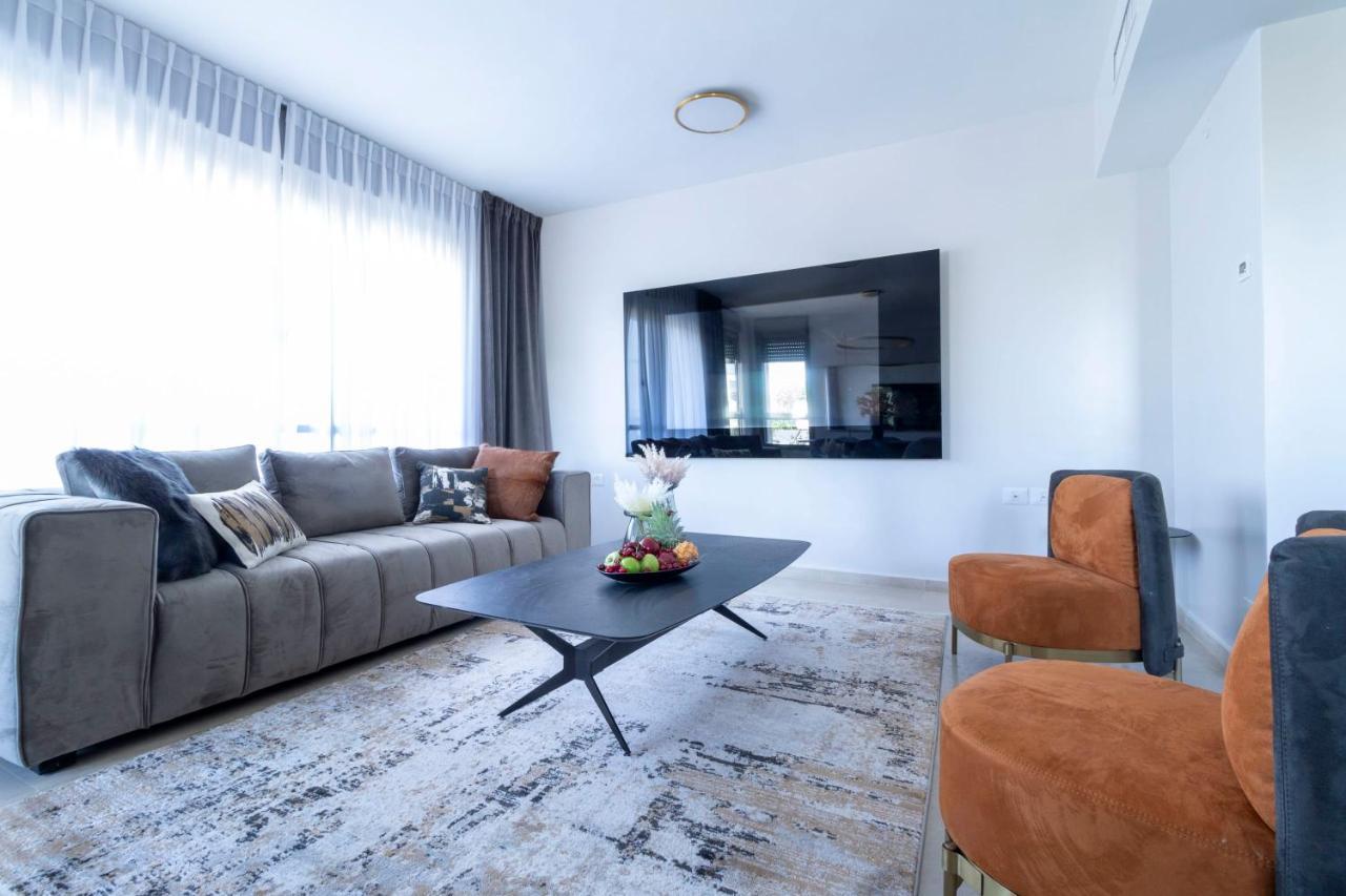 The Haneviim Suites - Isrentals Yerusalem Bagian luar foto