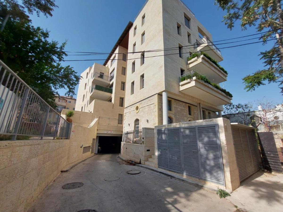 The Haneviim Suites - Isrentals Yerusalem Bagian luar foto
