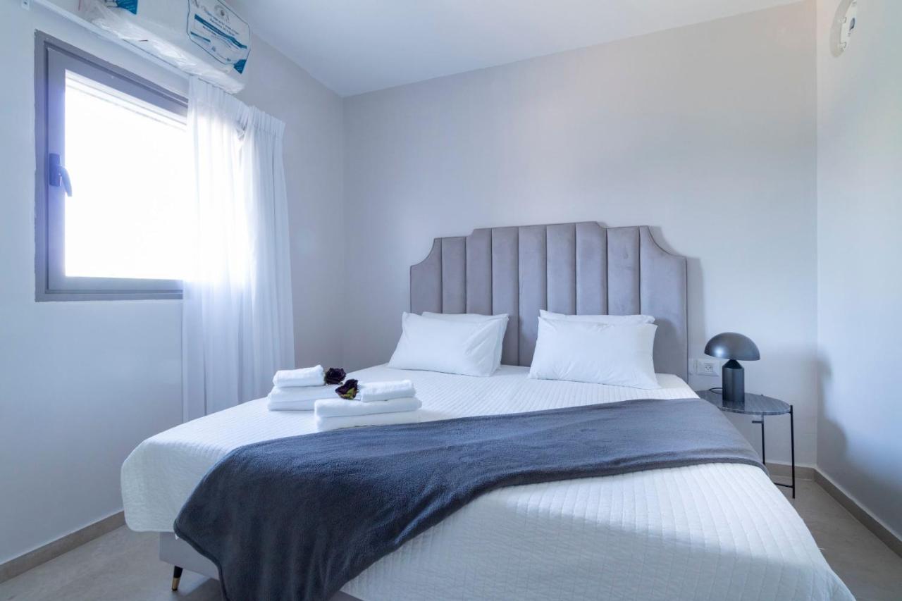 The Haneviim Suites - Isrentals Yerusalem Bagian luar foto