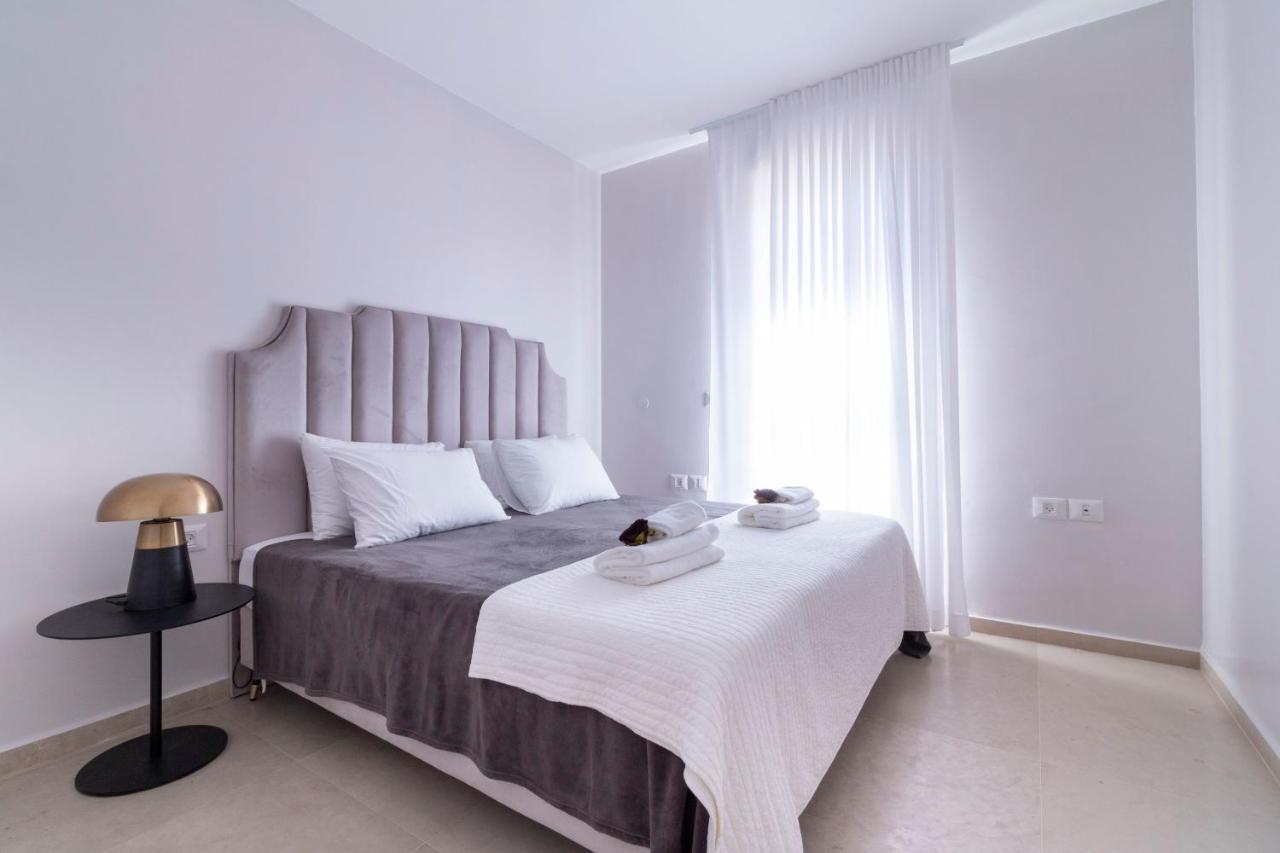 The Haneviim Suites - Isrentals Yerusalem Bagian luar foto