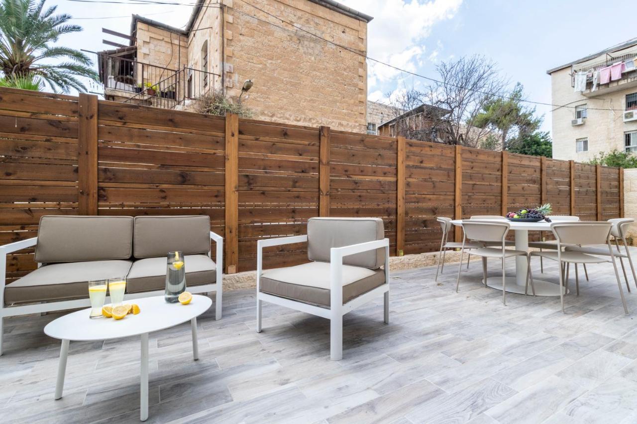 The Haneviim Suites - Isrentals Yerusalem Bagian luar foto