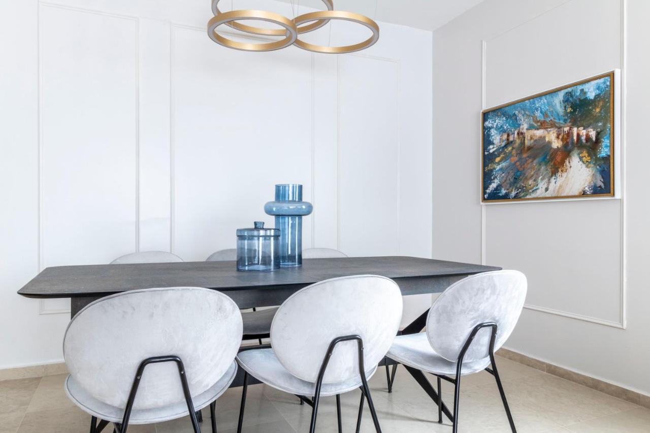 The Haneviim Suites - Isrentals Yerusalem Bagian luar foto