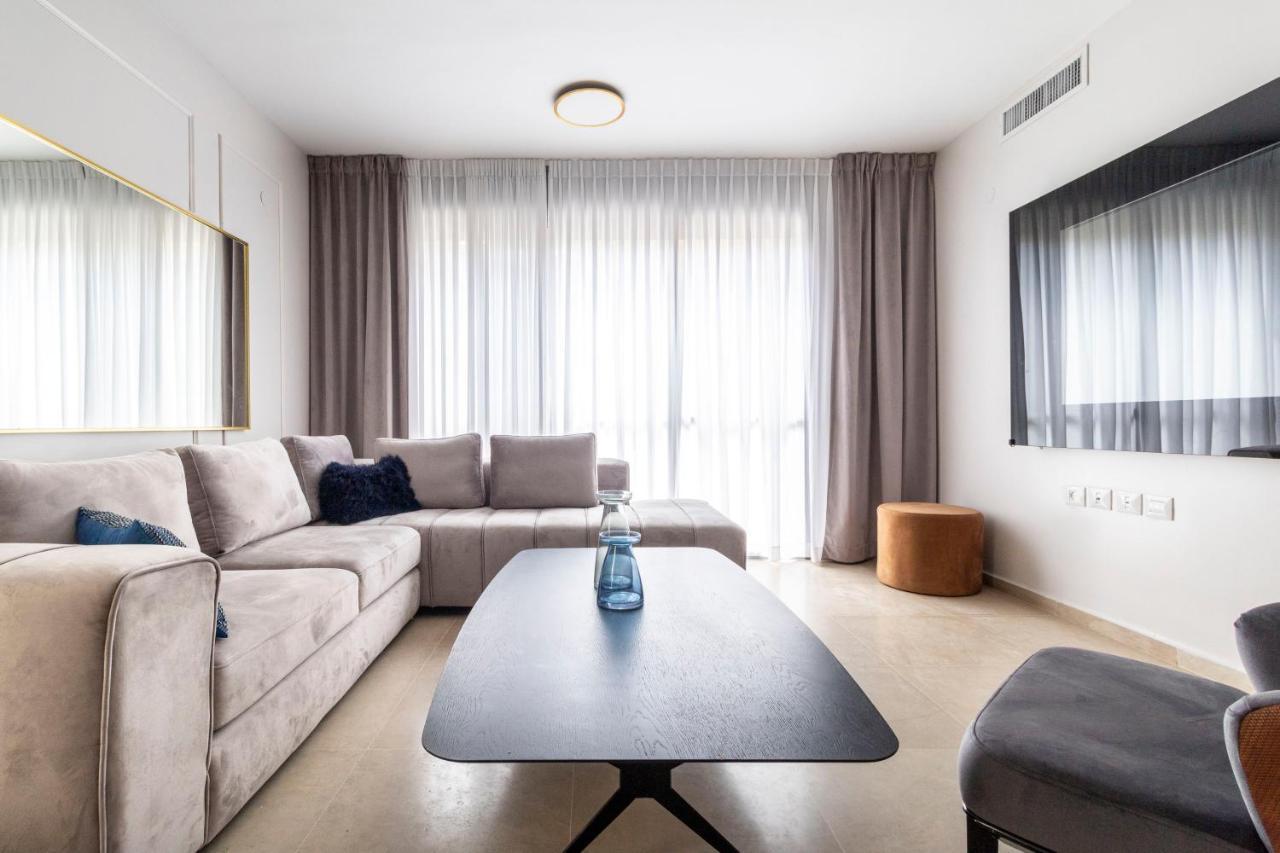 The Haneviim Suites - Isrentals Yerusalem Bagian luar foto