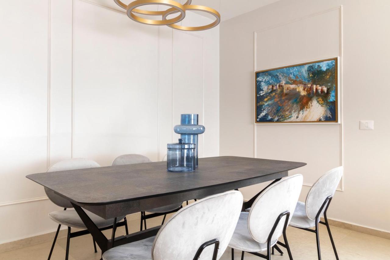 The Haneviim Suites - Isrentals Yerusalem Bagian luar foto
