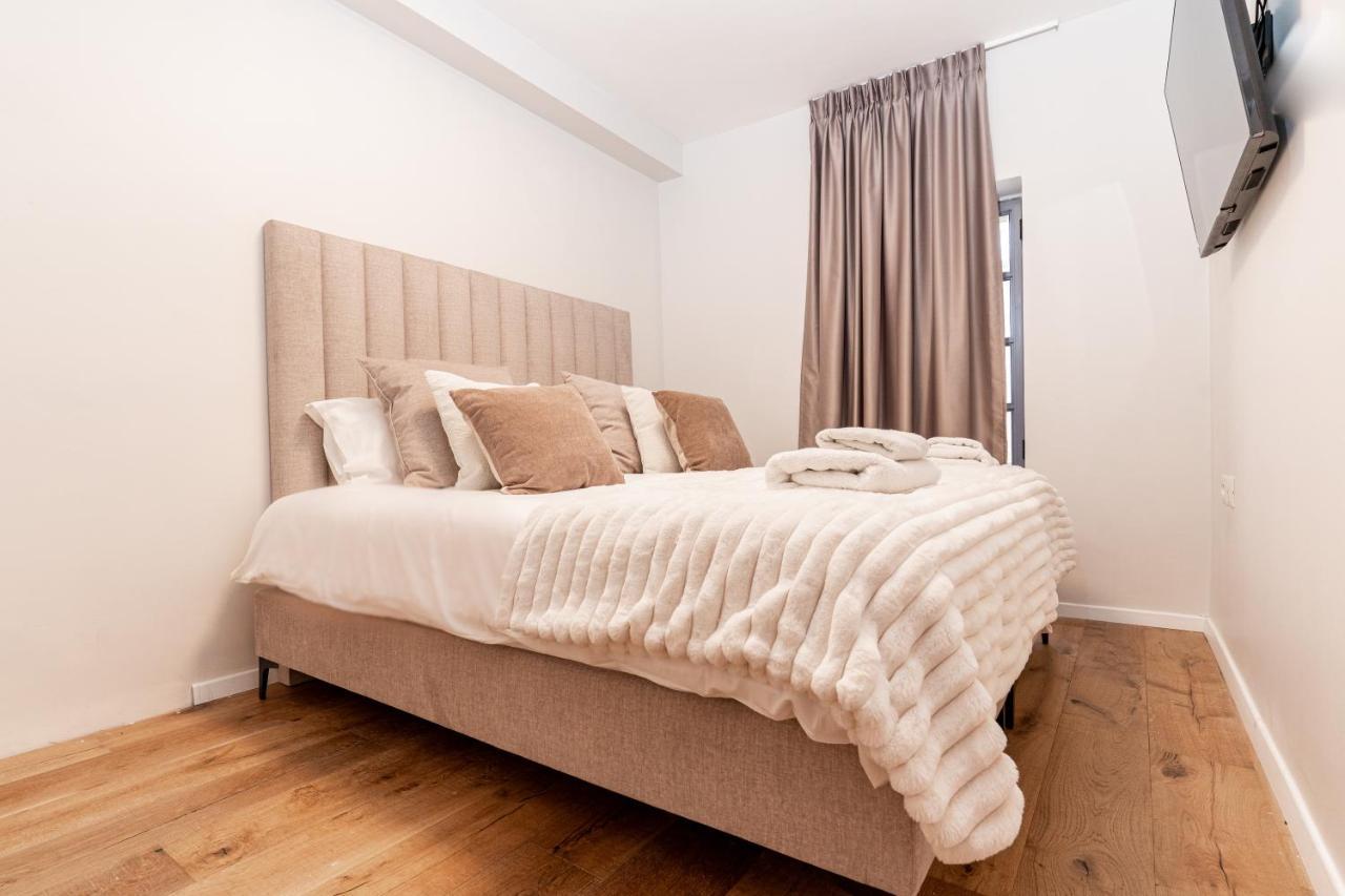 The Haneviim Suites - Isrentals Yerusalem Bagian luar foto